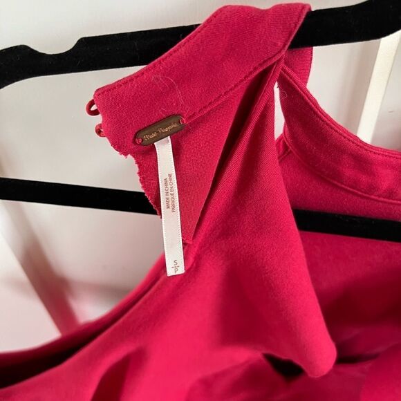 FREE PEOPLE RED OPEN SHOULDER RUFFLE DRESS - Picture 4 of 5